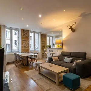 https://be-my-home-lauthentique.hotels-rhonealpes.com